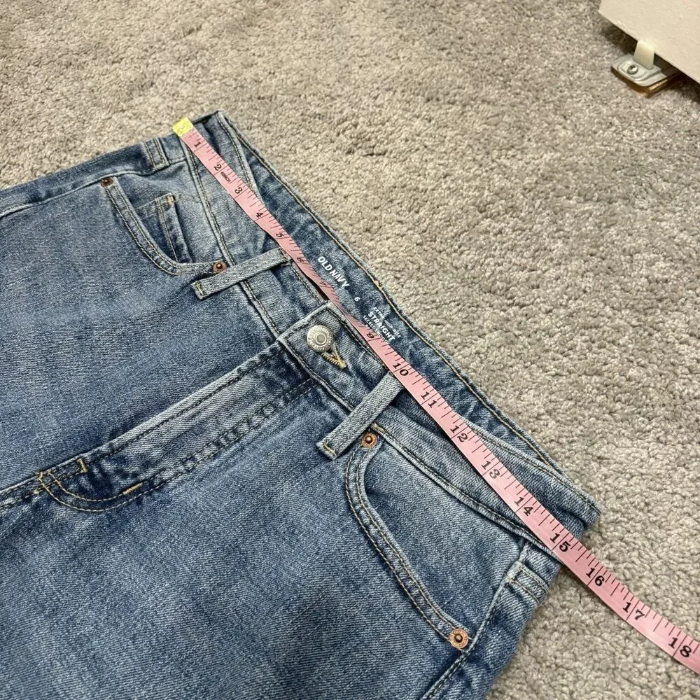 Old Navy Extra High Rise Straight Jean Secret Smooth Pockets Size 6